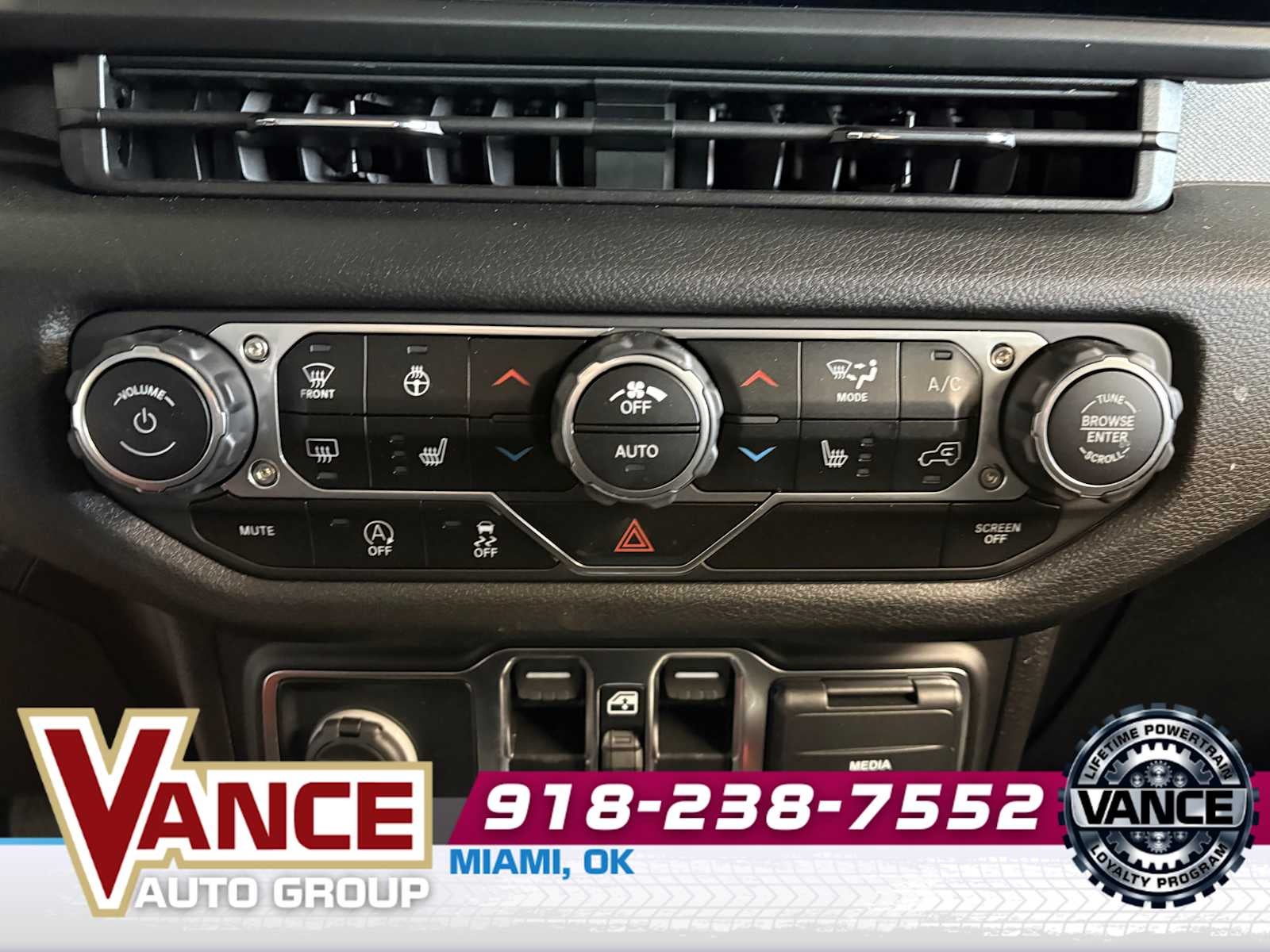 2025 Jeep Wrangler 4-Door Summit 4x4