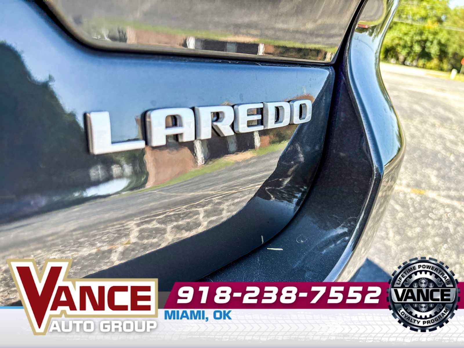 2025 Jeep Grand Cherokee GRAND CHEROKEE LAREDO X 4X4