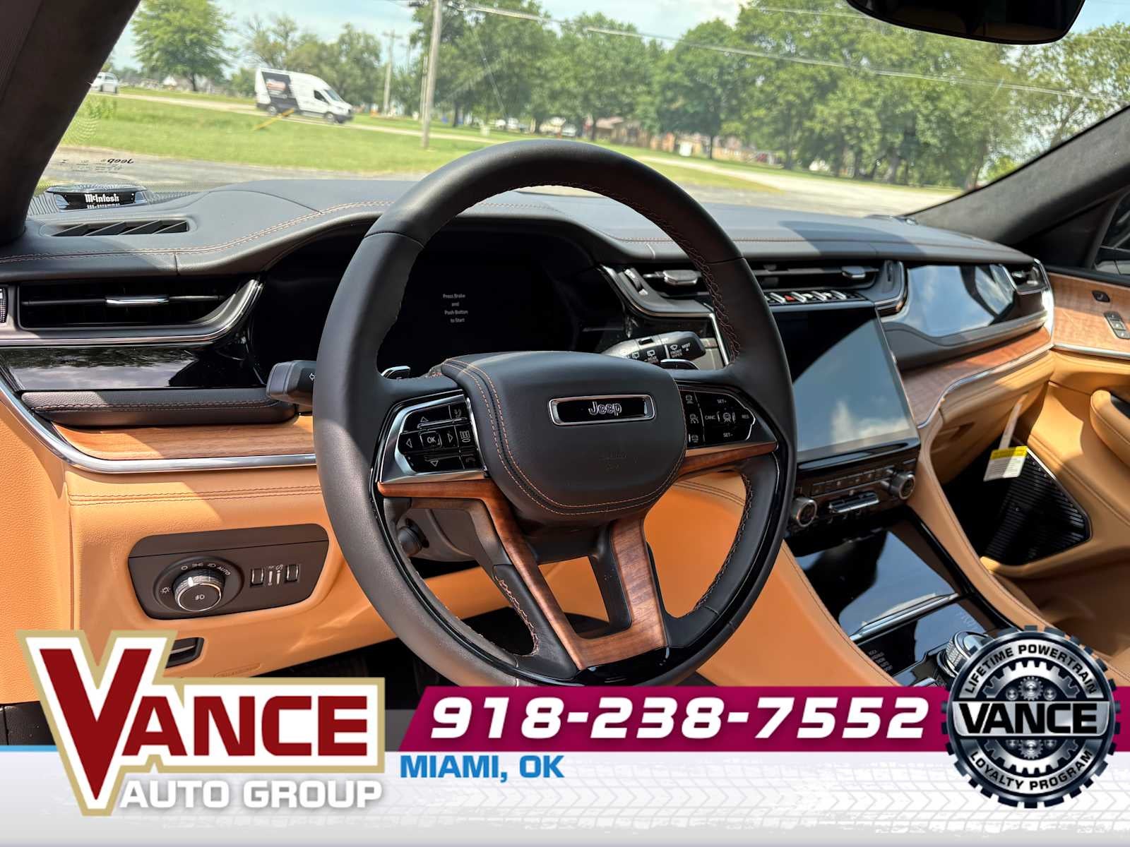 2025 Jeep Grand Cherokee GRAND CHEROKEE SUMMIT RESERVE 4X4