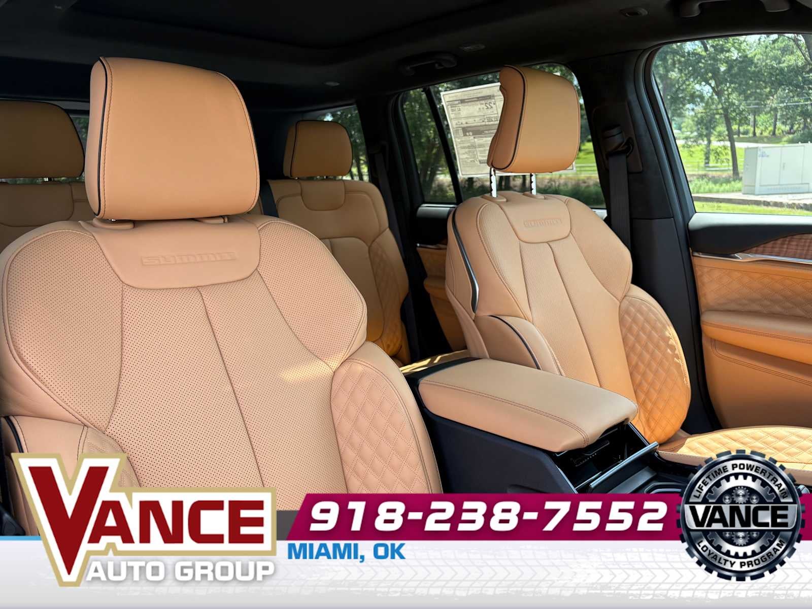 2025 Jeep Grand Cherokee GRAND CHEROKEE SUMMIT RESERVE 4X4