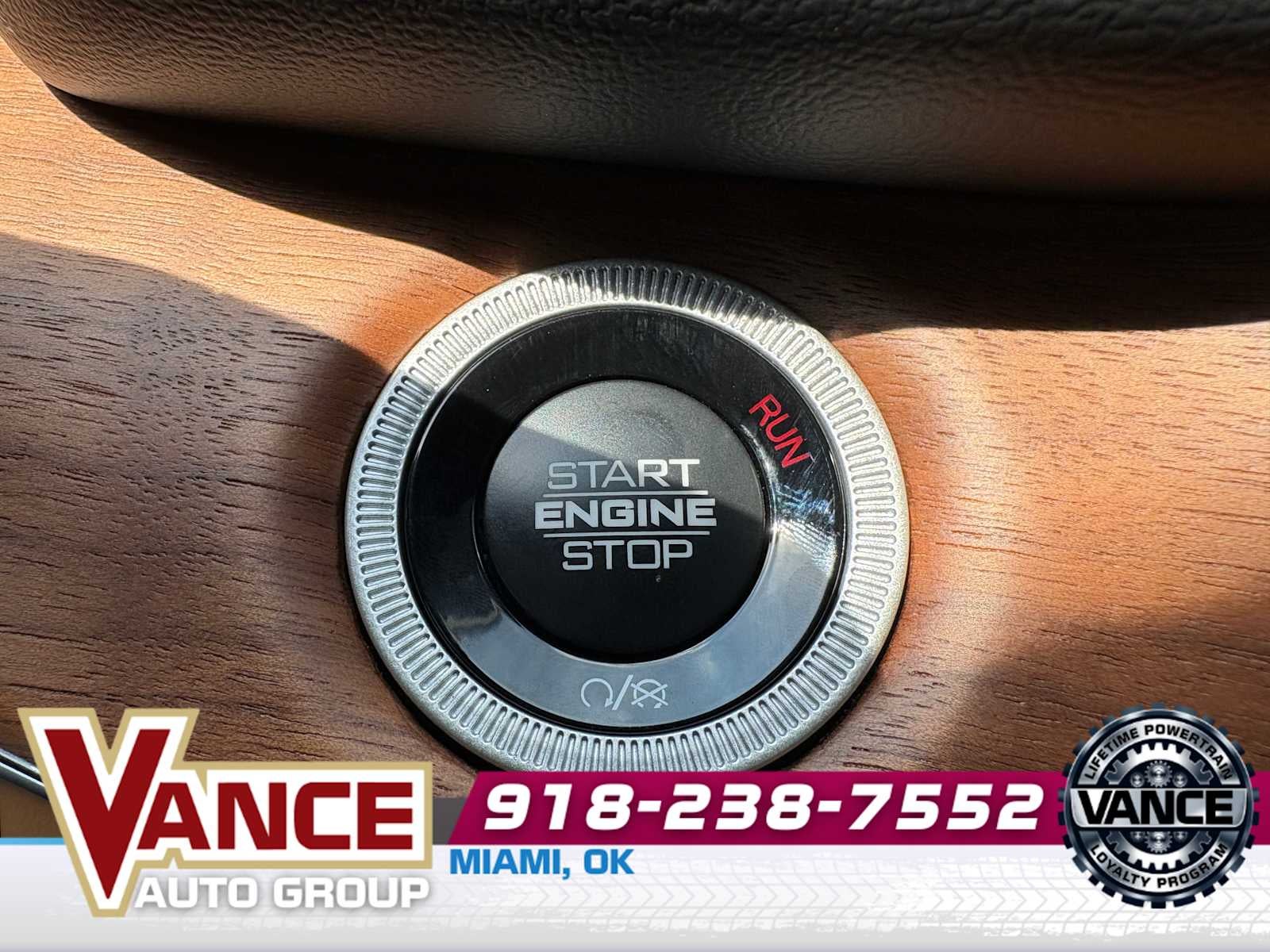 2025 Jeep Grand Cherokee GRAND CHEROKEE SUMMIT RESERVE 4X4