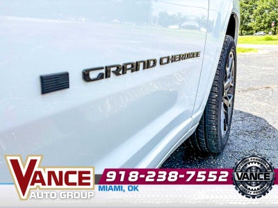 2025 Jeep Grand Cherokee GRAND CHEROKEE SUMMIT RESERVE 4X4