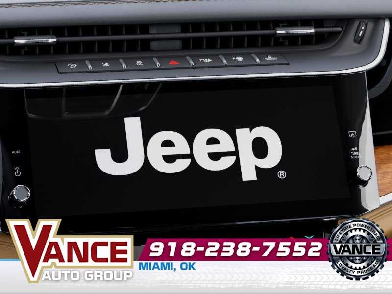 2026 Jeep Grand Cherokee GRAND CHEROKEE SUMMIT 4X4