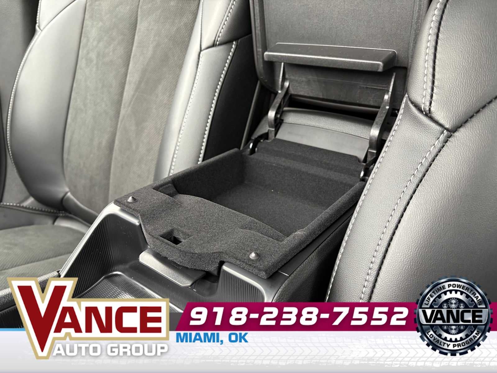 2025 Jeep Grand Cherokee L GRAND CHEROKEE L ALTITUDE X 4X4