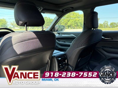 2025 Jeep Grand Cherokee L GRAND CHEROKEE L LAREDO X 4X4