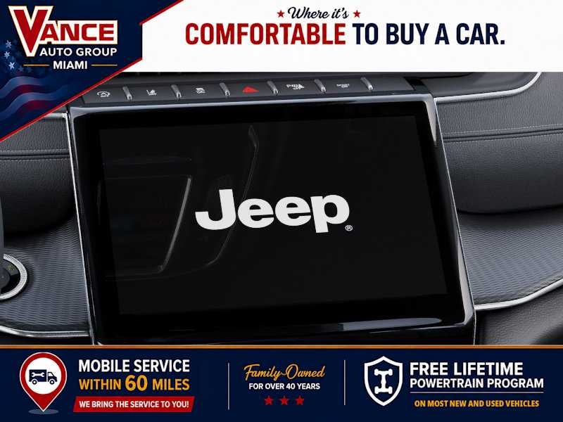 2027 Jeep Grand Cherokee L GRAND CHEROKEE L LAREDO X 4X4