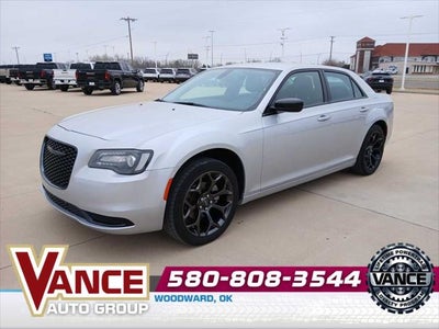 2022 Chrysler 300 Touring