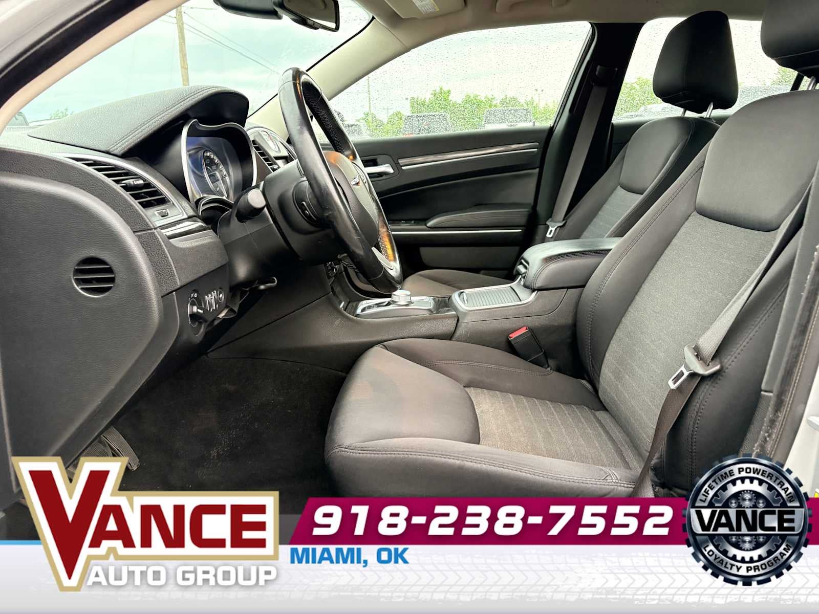 2022 Chrysler 300 Touring