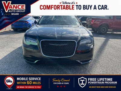 2023 Chrysler 300 Touring