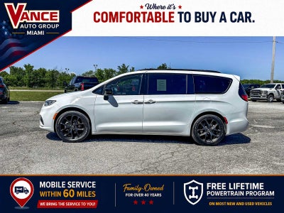 2025 Chrysler Pacifica Limited