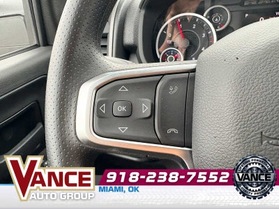 2026 RAM Ram 2500 RAM 2500 BLACK EXPRESS CREW CAB 4X4 6'4' BOX