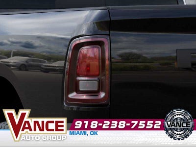 2026 RAM Ram 2500 RAM 2500 BLACK EXPRESS CREW CAB 4X4 6'4' BOX