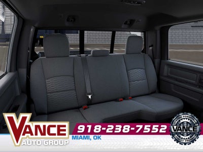 2026 RAM Ram 2500 RAM 2500 BLACK EXPRESS CREW CAB 4X4 6'4' BOX