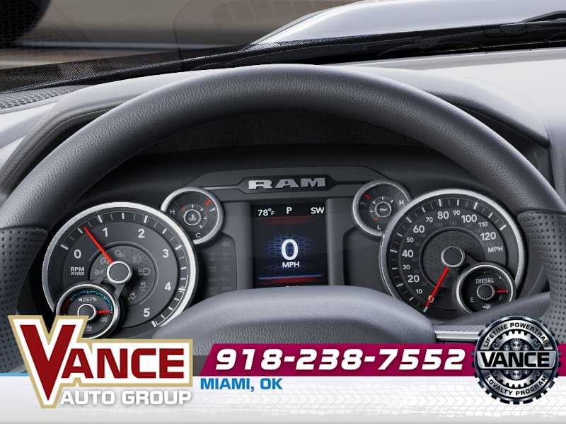 2026 RAM Ram 2500 RAM 2500 BLACK EXPRESS CREW CAB 4X4 6'4' BOX