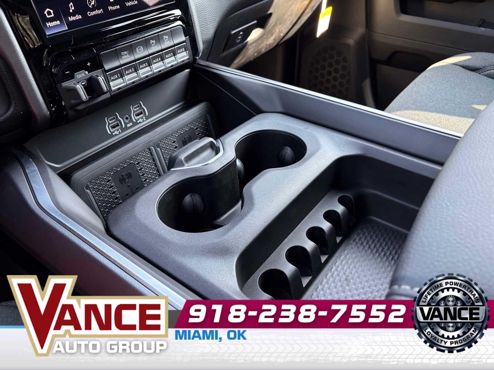 2025 RAM Ram 2500 RAM 2500 BIG HORN CREW CAB 4X4 6'4' BOX