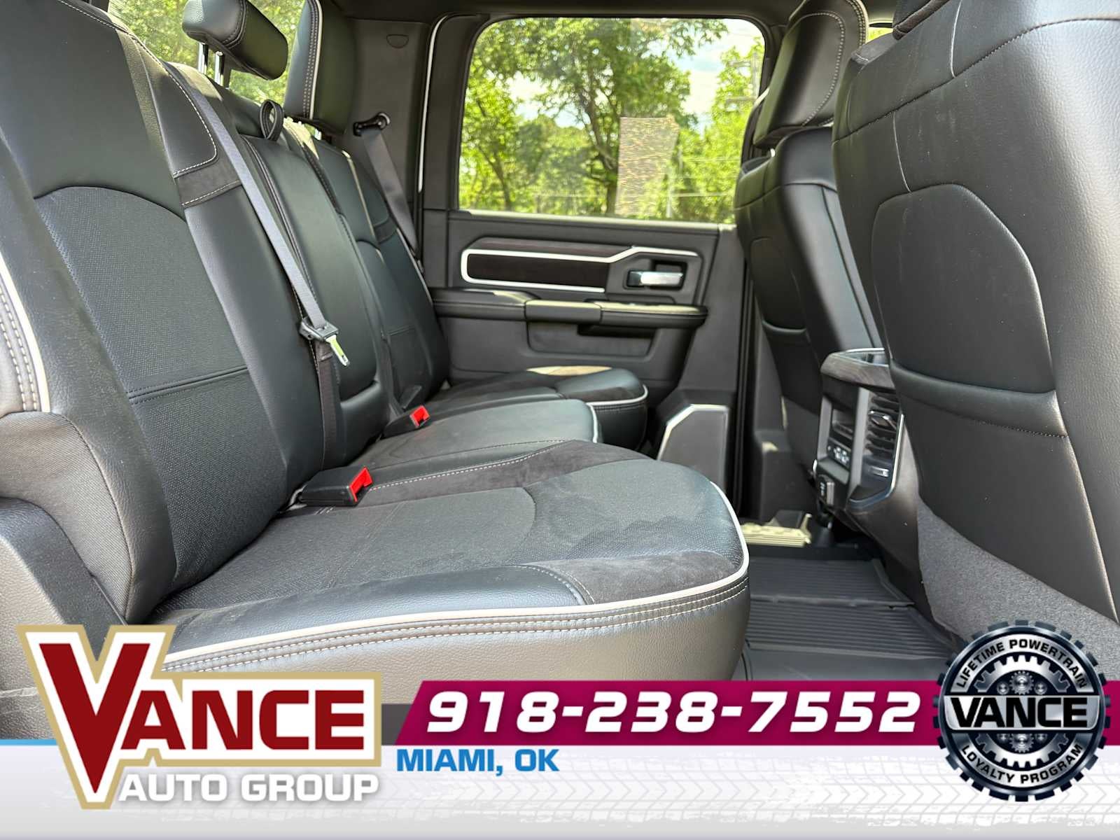 2025 RAM Ram 3500 RAM 3500 LARAMIE CREW CAB 4X4 8' BOX