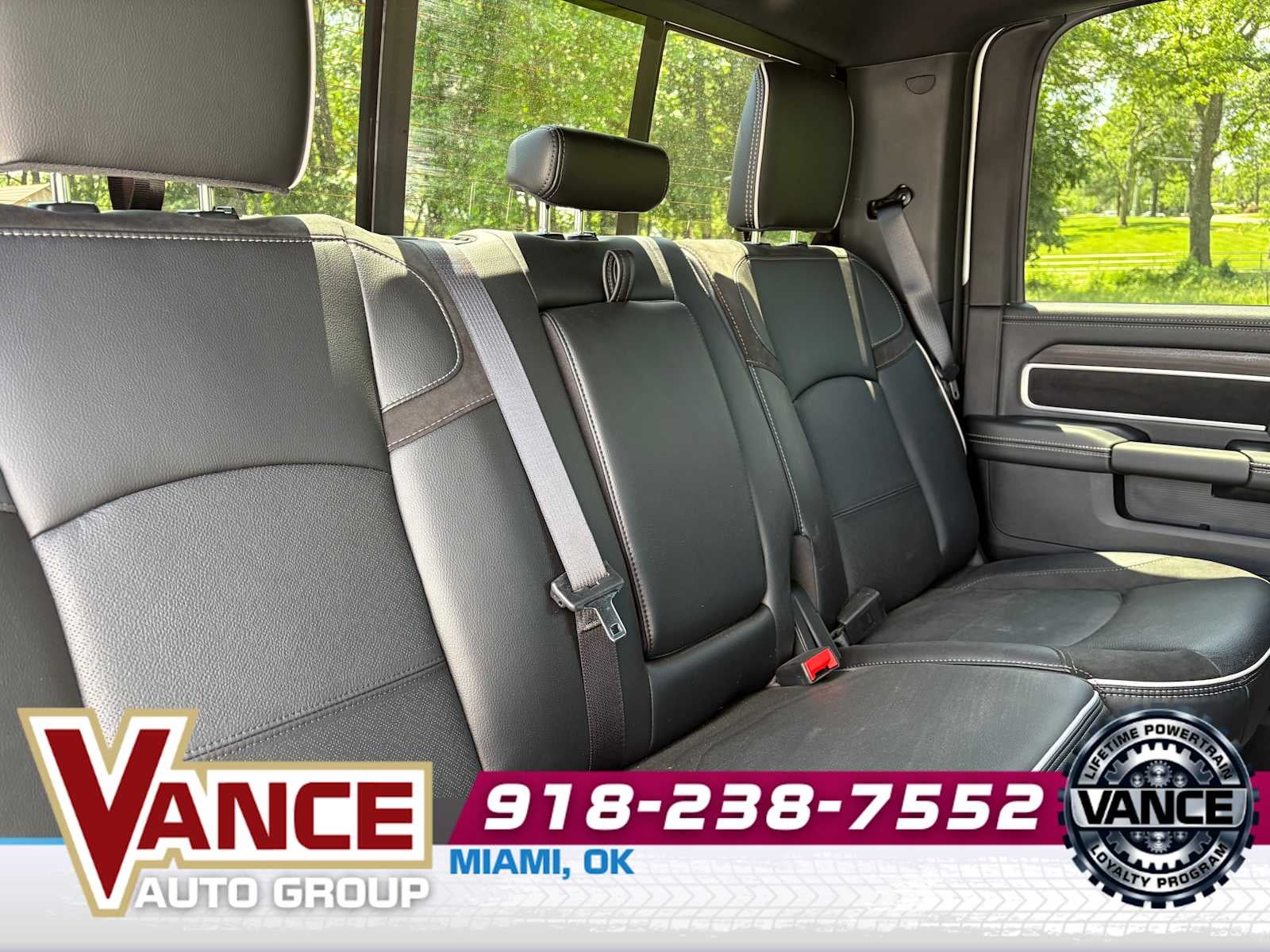 2025 RAM Ram 3500 RAM 3500 LARAMIE CREW CAB 4X4 8' BOX