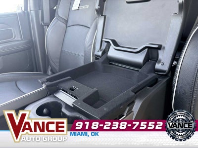 2026 RAM Ram 3500 RAM 3500 LARAMIE CREW CAB 4X4 8' BOX