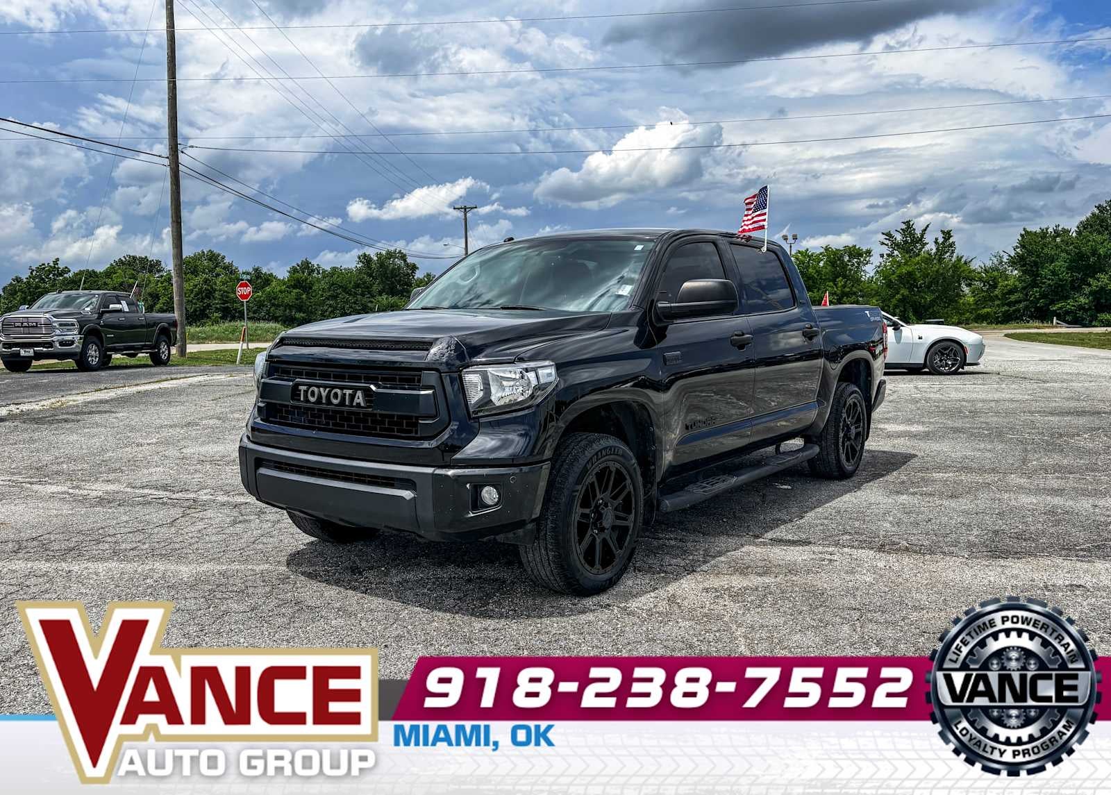 2017 Toyota Tundra SR5 5.7L V8