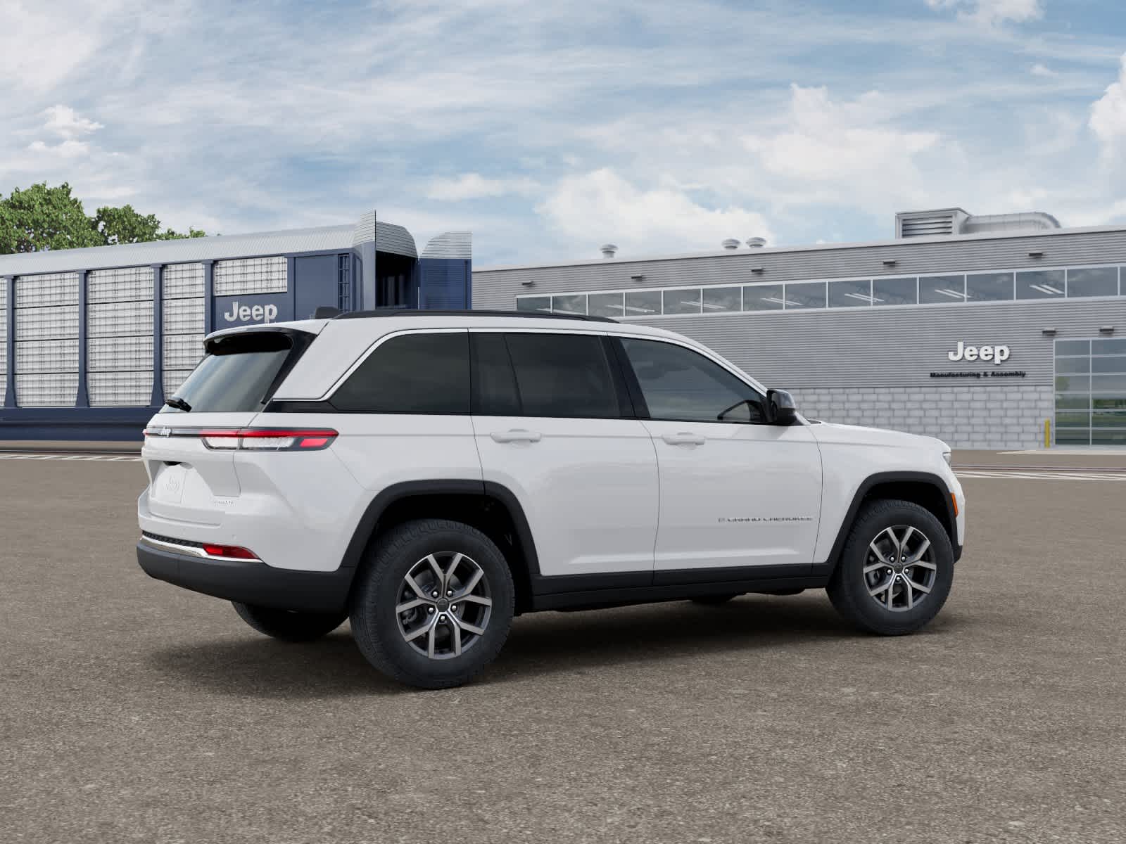 2027 Jeep Grand Cherokee Laredo