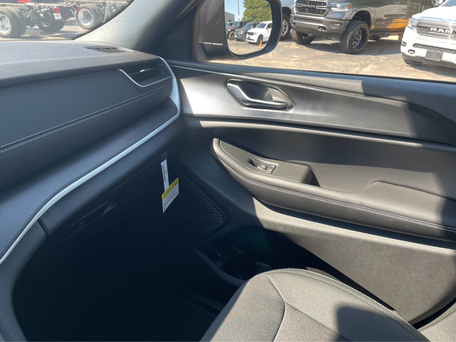 2025 Jeep Grand Cherokee L Laredo X