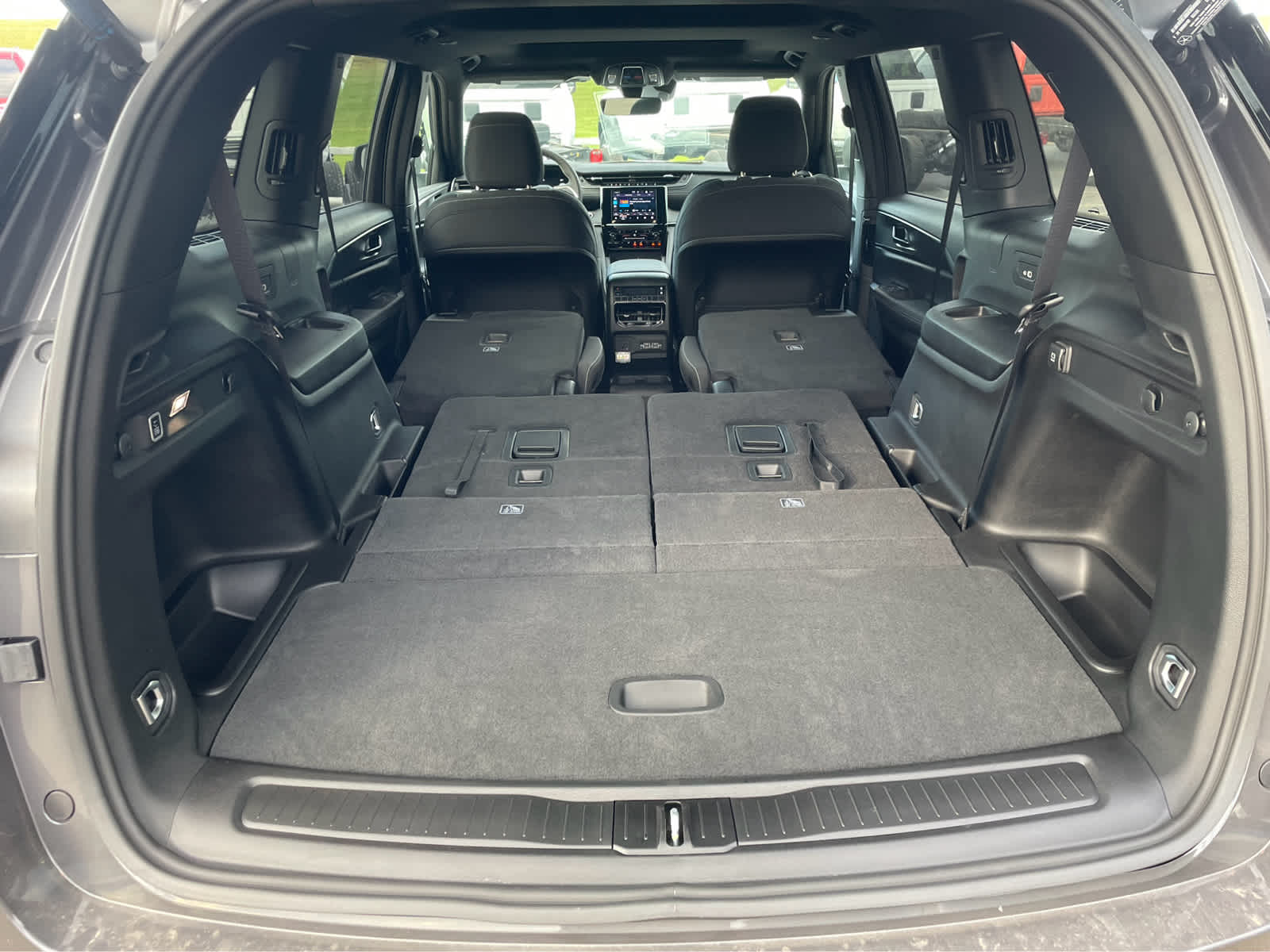 2025 Jeep Grand Cherokee L Laredo X