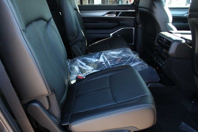 2026 Jeep Grand Wagoneer 4x4