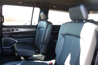 2026 Jeep Grand Wagoneer 4x4