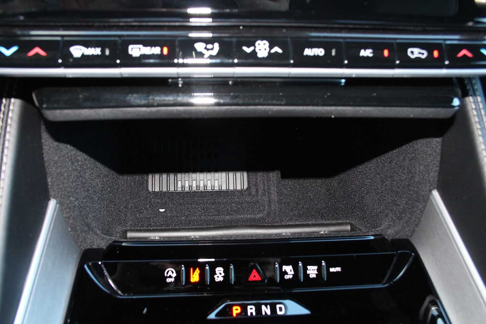 2026 Jeep Grand Wagoneer 4x4