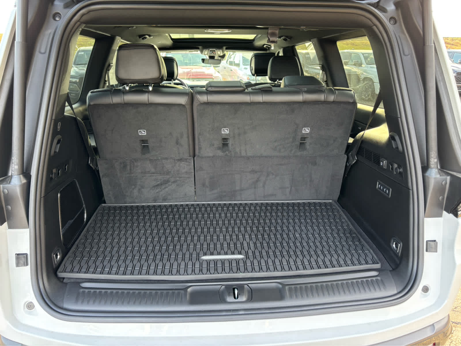 2026 Jeep Grand Wagoneer Upland