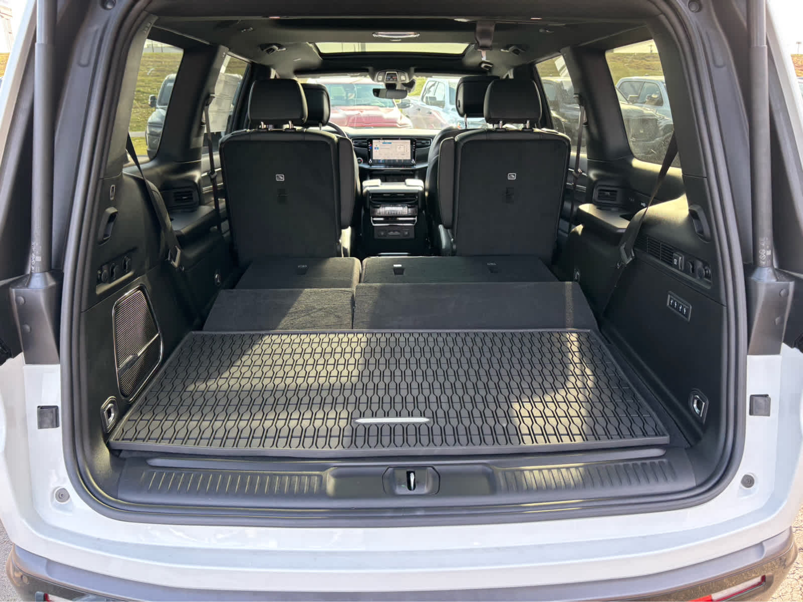 2026 Jeep Grand Wagoneer Upland