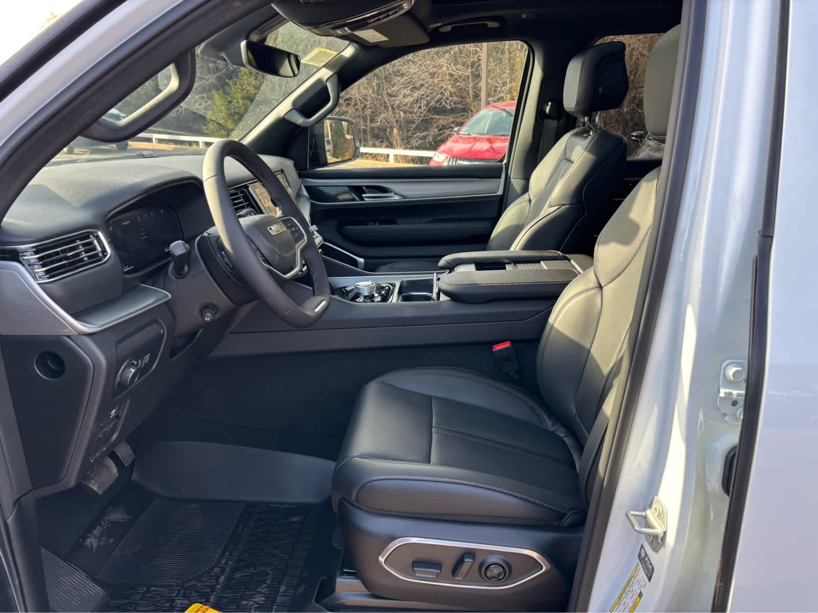 2026 Jeep Grand Wagoneer Upland