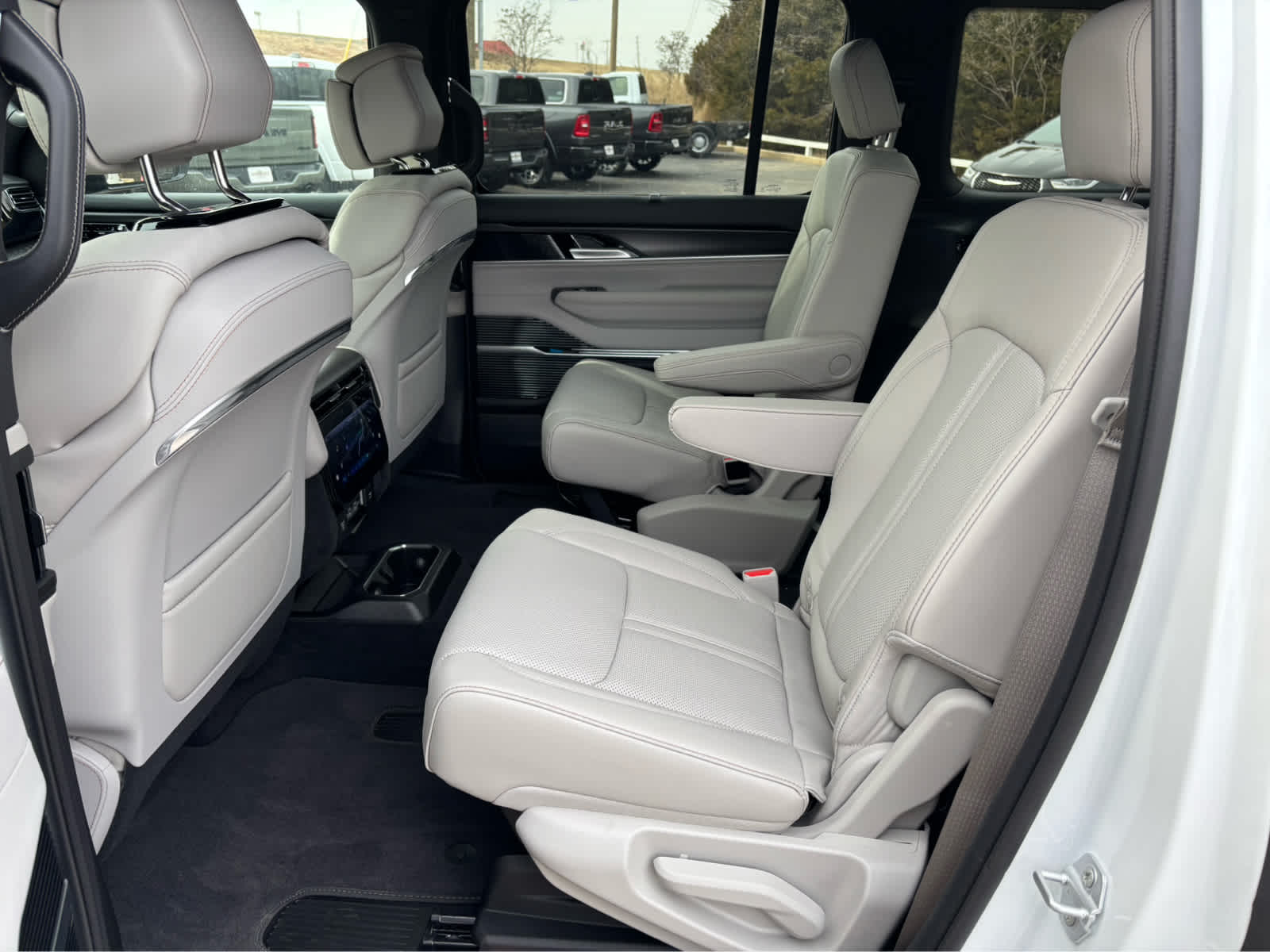 2026 Jeep Grand Wagoneer Summit Obsidian