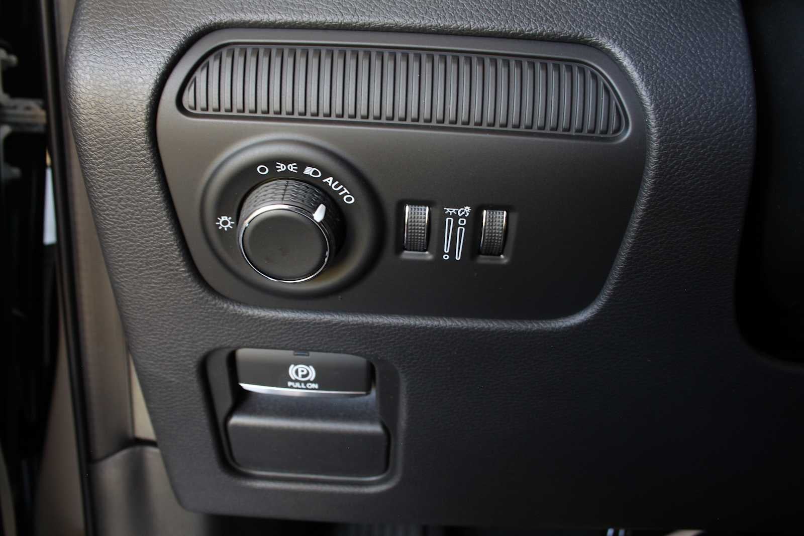 2026 Jeep Grand Wagoneer Summit Obsidian