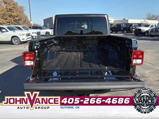 2023 Jeep Gladiator Freedom