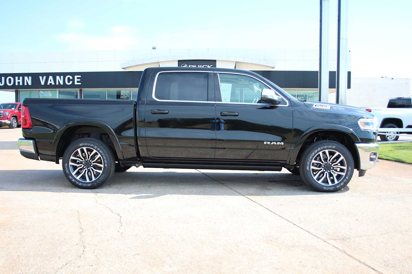 2026 RAM Ram 1500 Longhorn