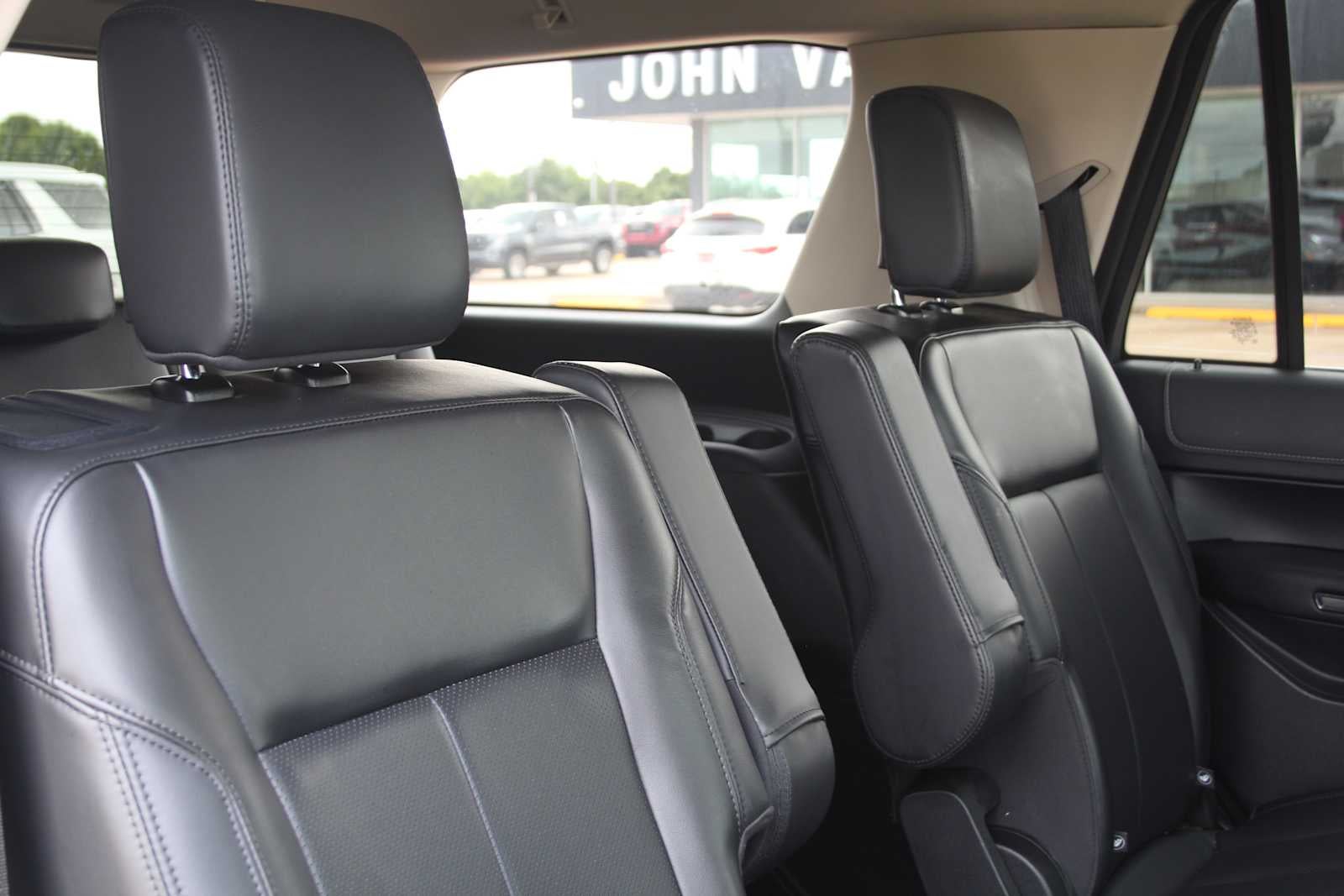 2022 Ford Expedition XLT