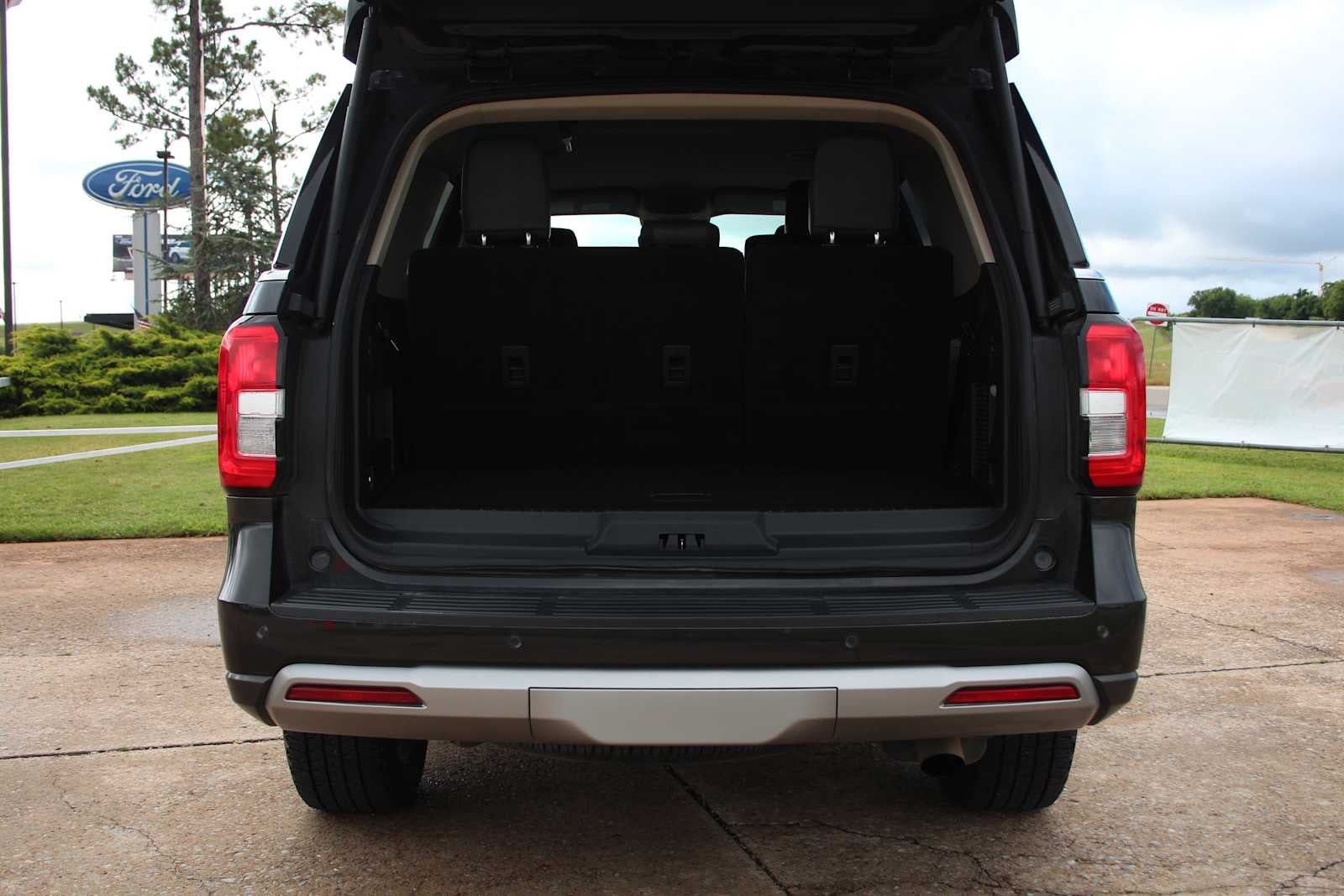 2022 Ford Expedition XLT