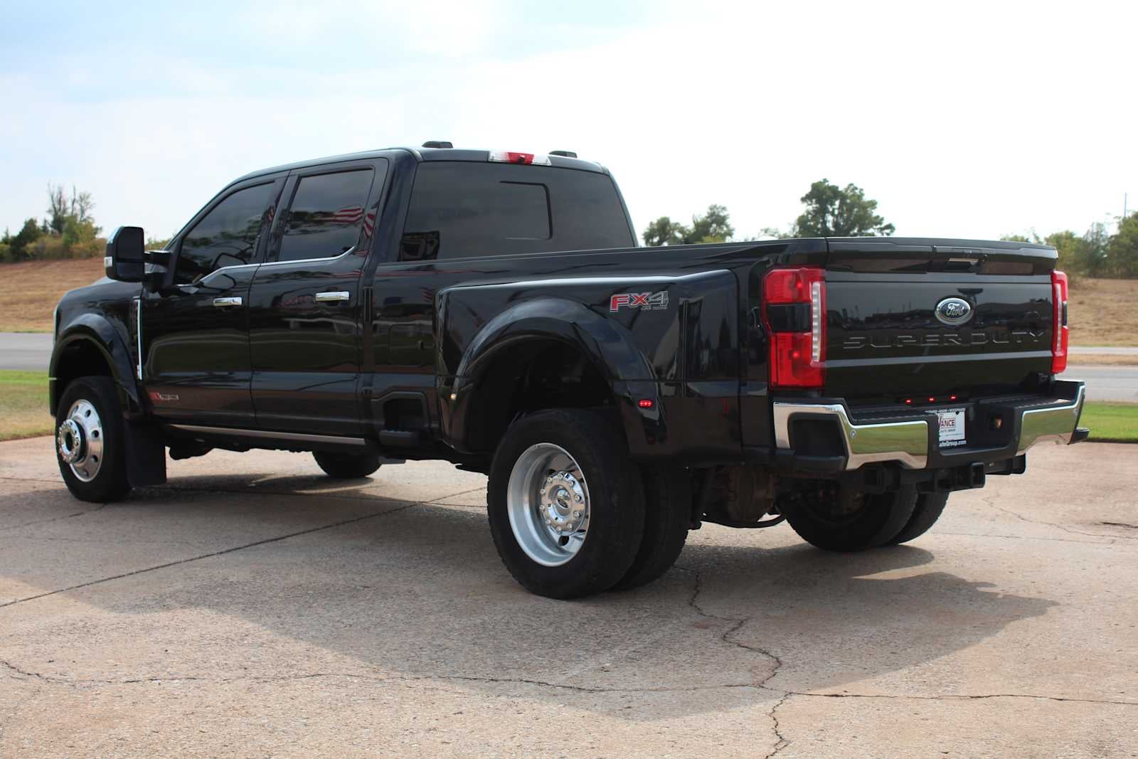 2024 Ford F-450 LARIAT
