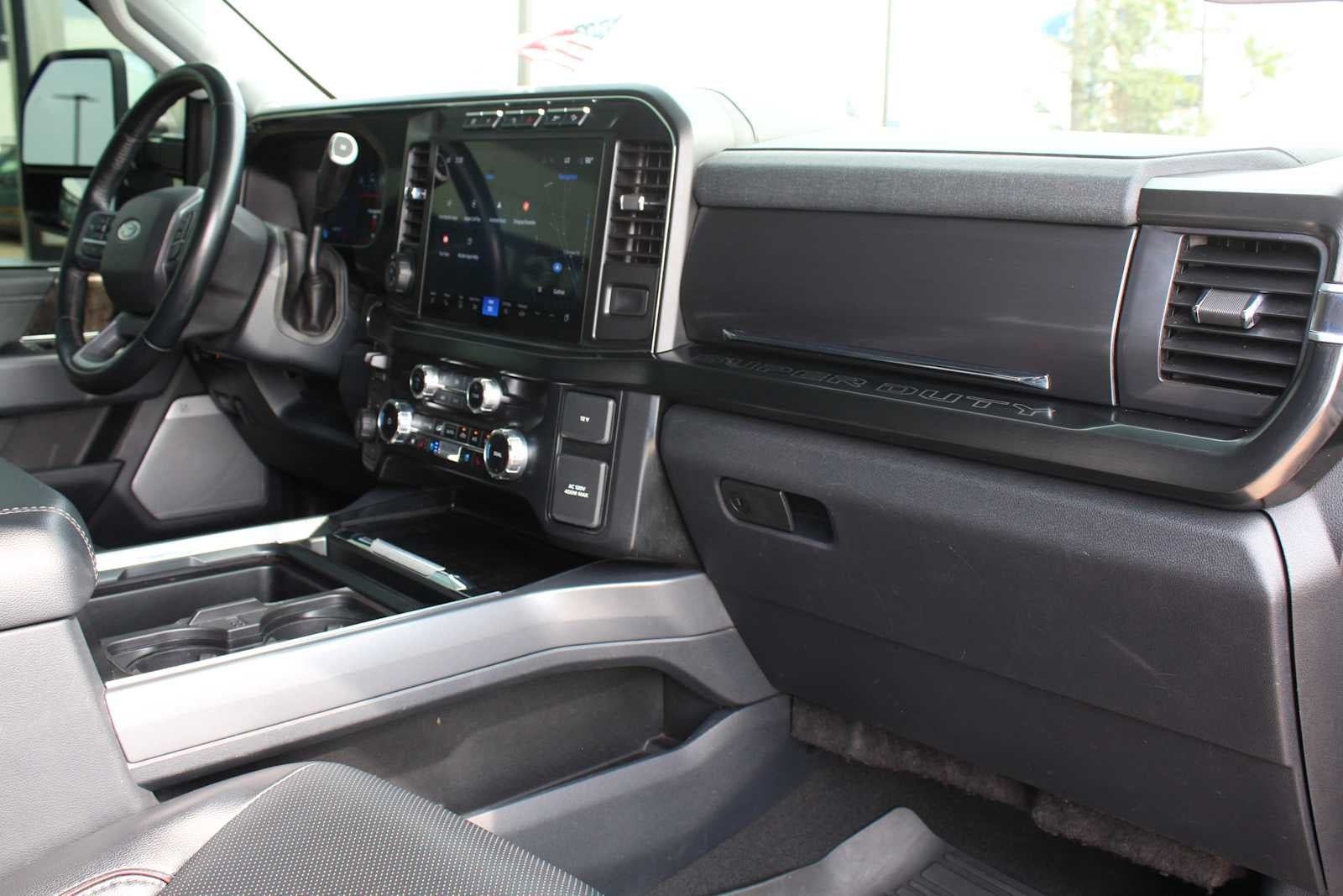 2024 Ford F-450 LARIAT