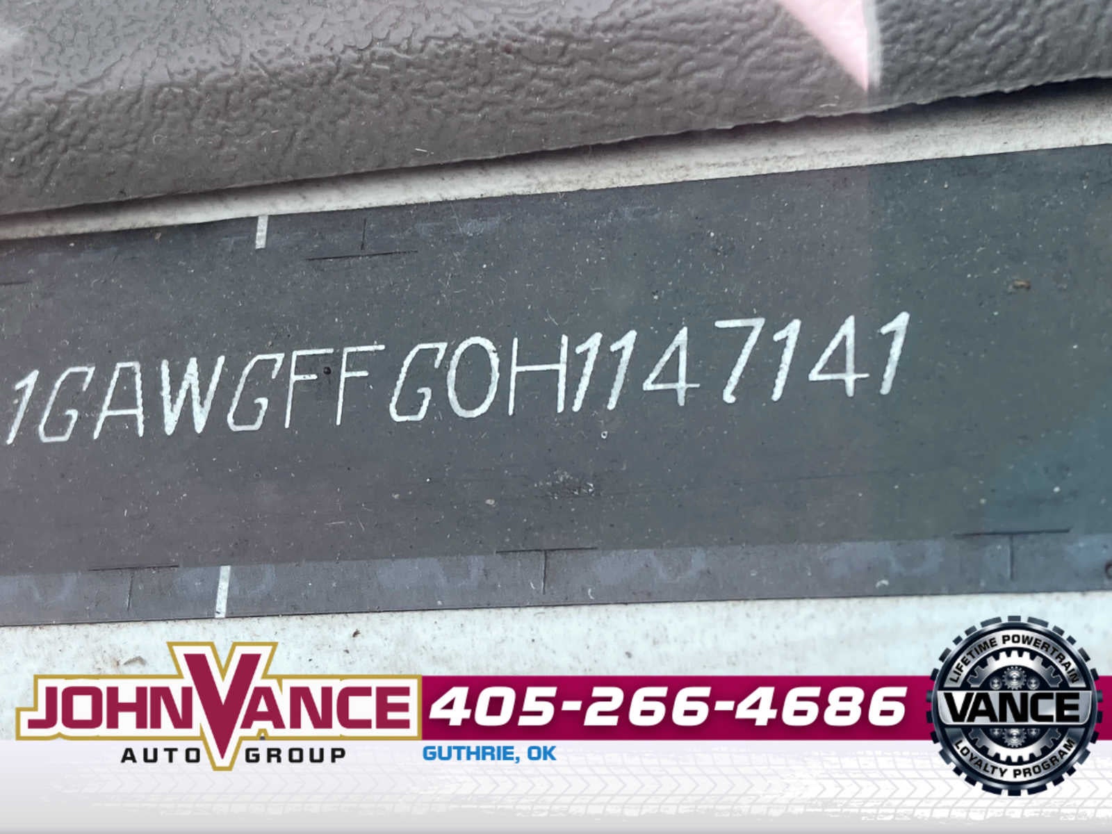 2017 Chevrolet Express 2500 LT