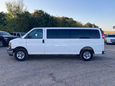 2025 Chevrolet Express Passenger LT