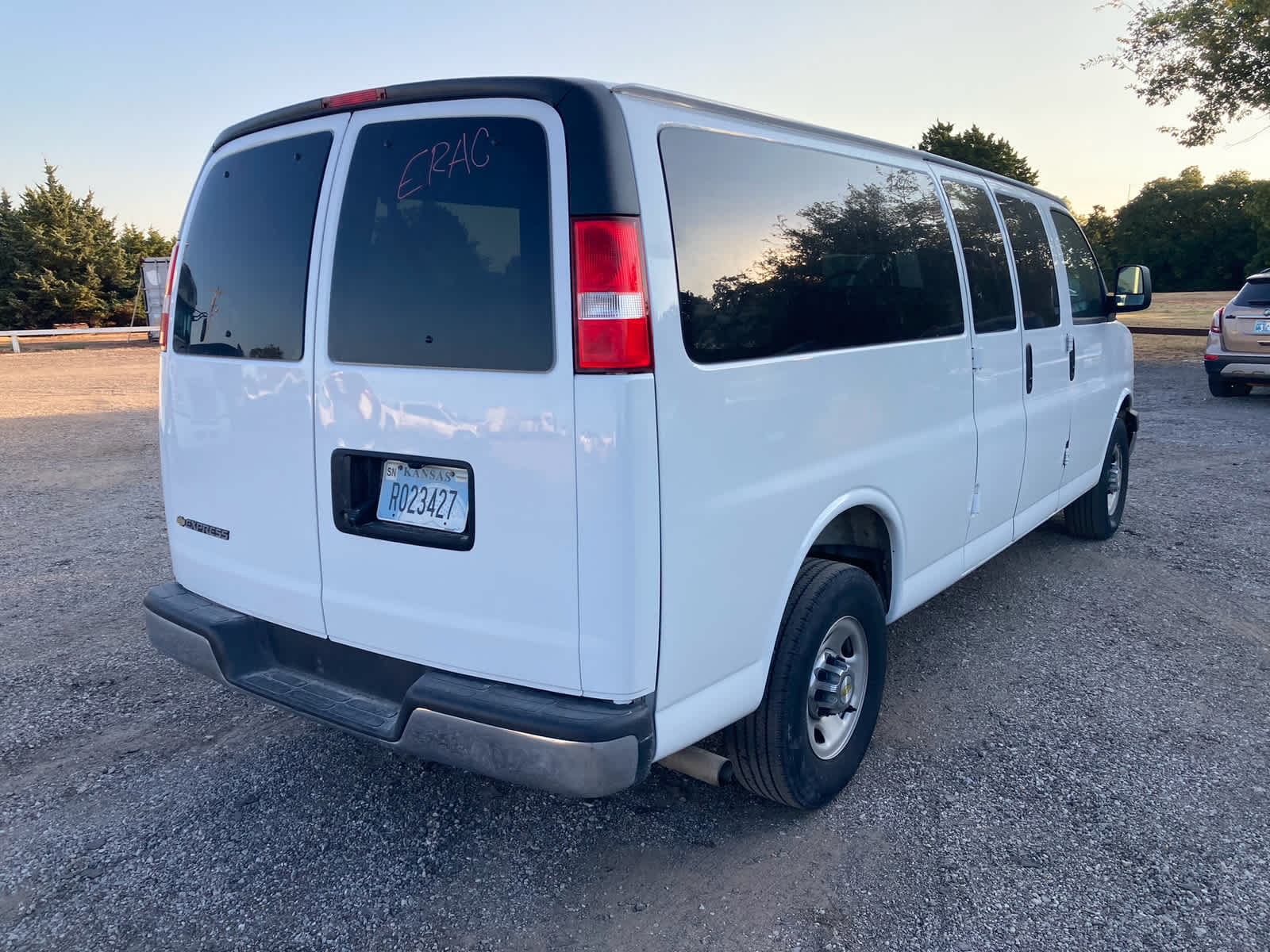 2025 Chevrolet Express Passenger LT