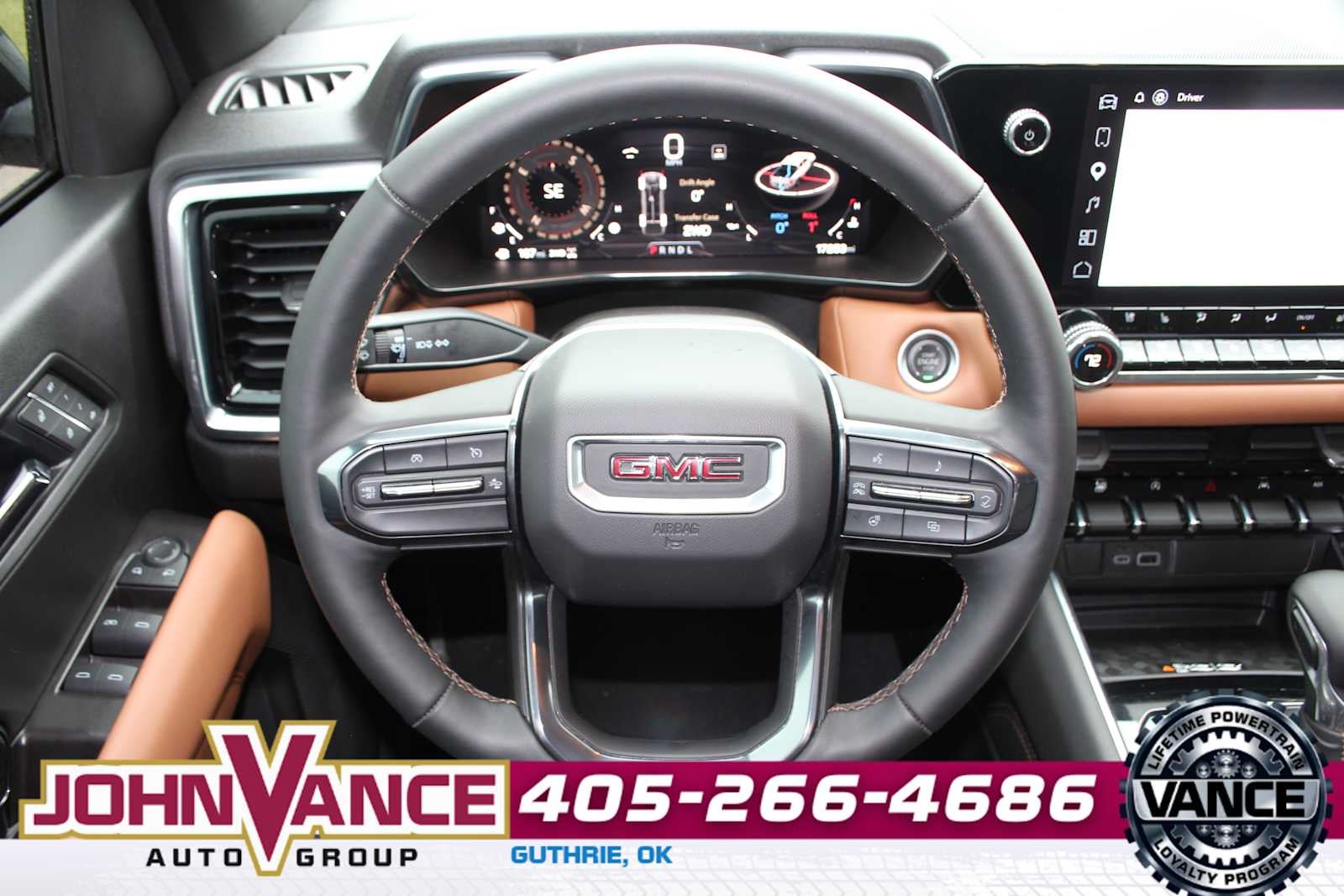 2025 GMC Canyon 4WD AT4