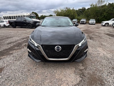 2021 Nissan Altima 2.0 SR