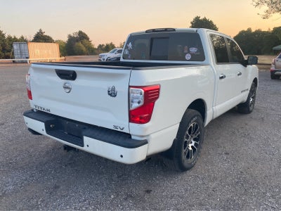 2020 Nissan Titan SV
