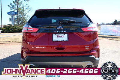 2022 Ford Edge Titanium