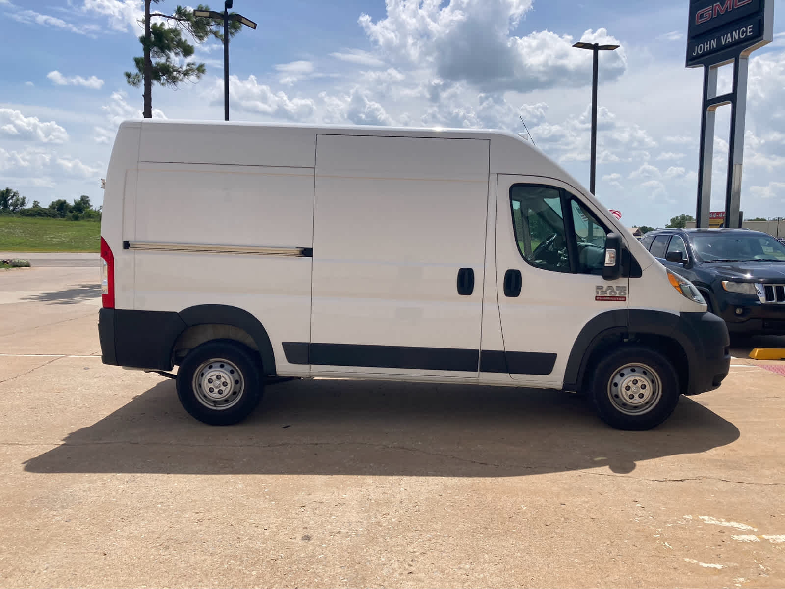 2019 RAM Promaster Cargo Van 1500 High Roof 136" WB