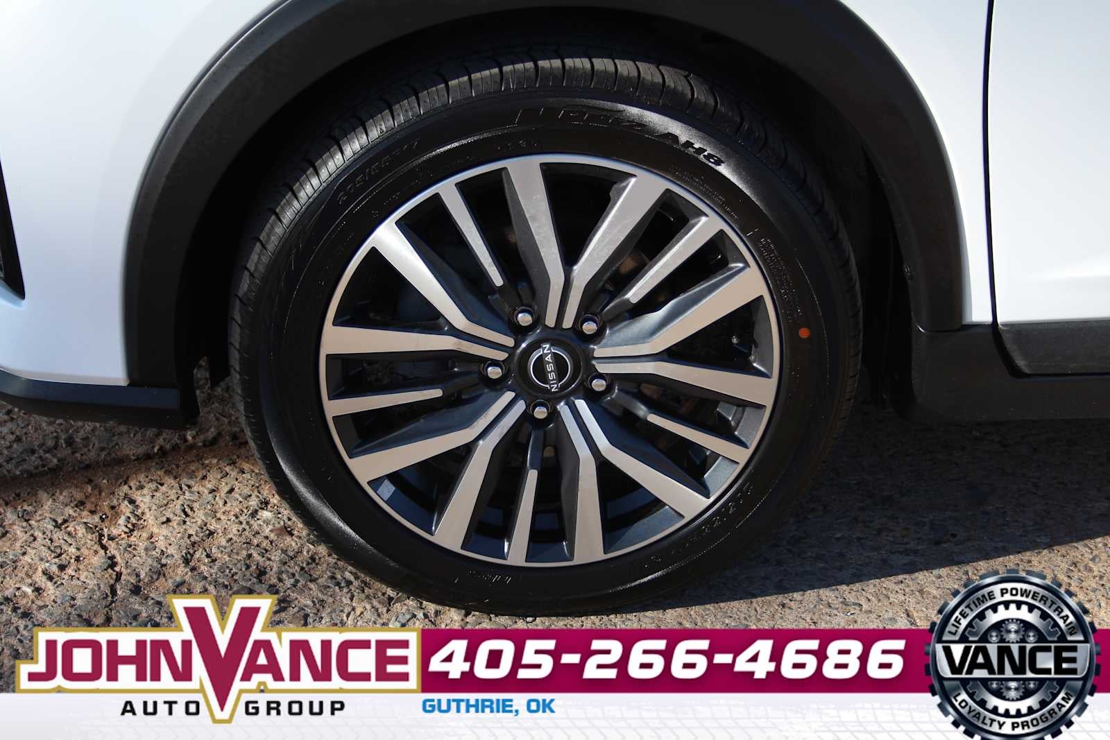 2022 Nissan Kicks SV