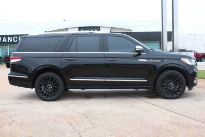 2022 Lincoln Navigator Black Label